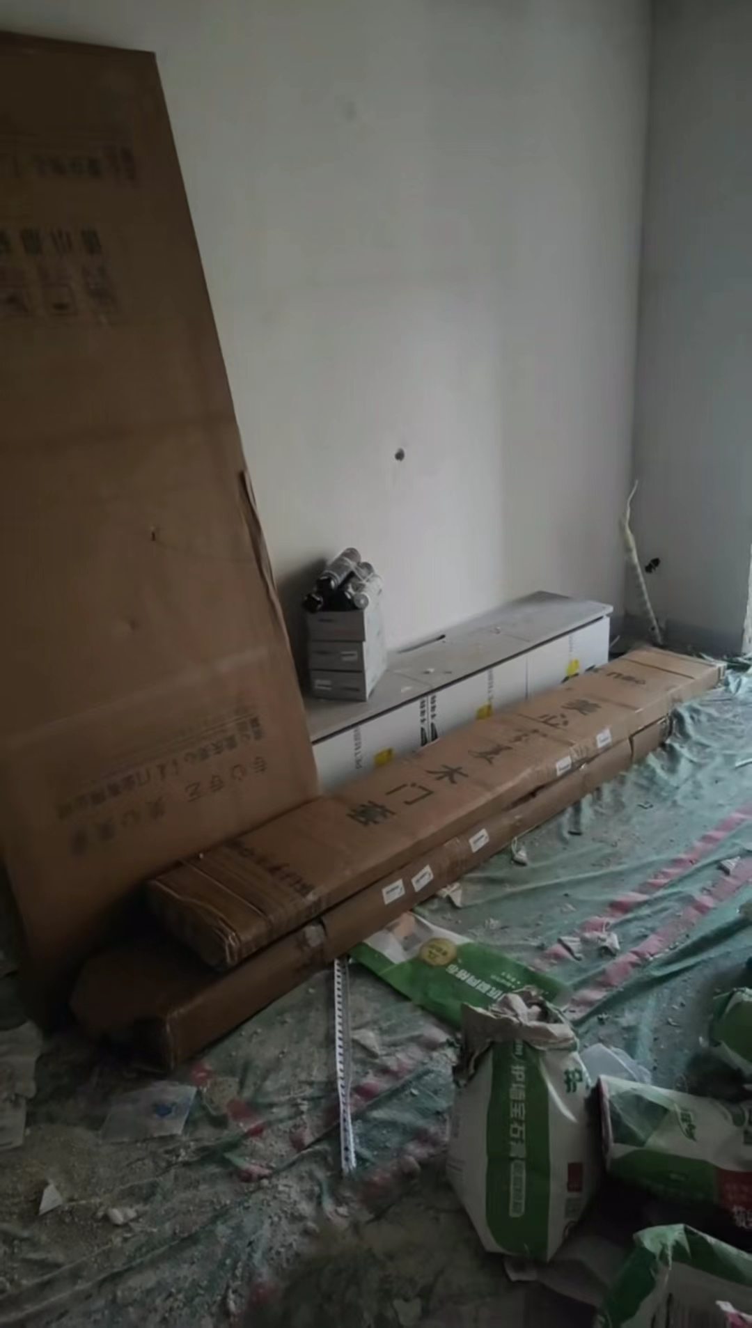 大门安装