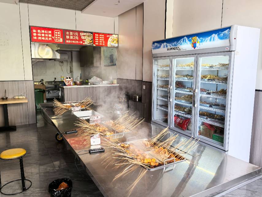 出售3.9米串串车