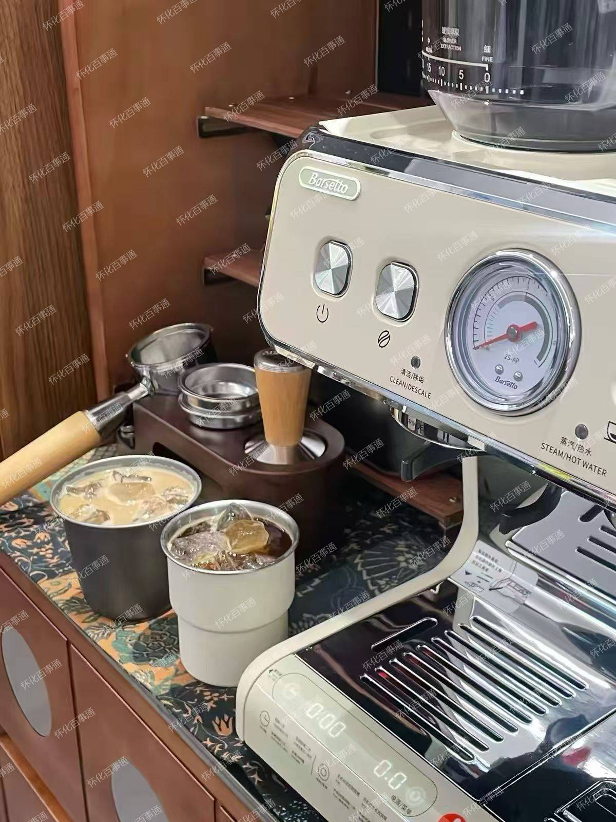 咖啡机一台