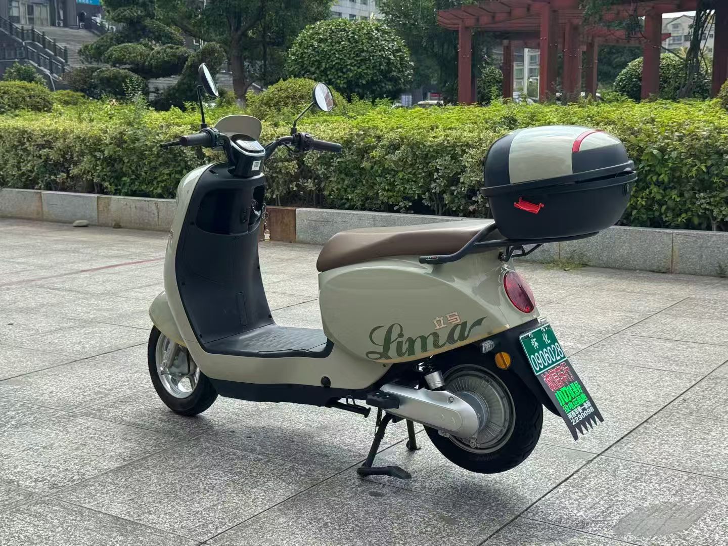 精品立马电动车