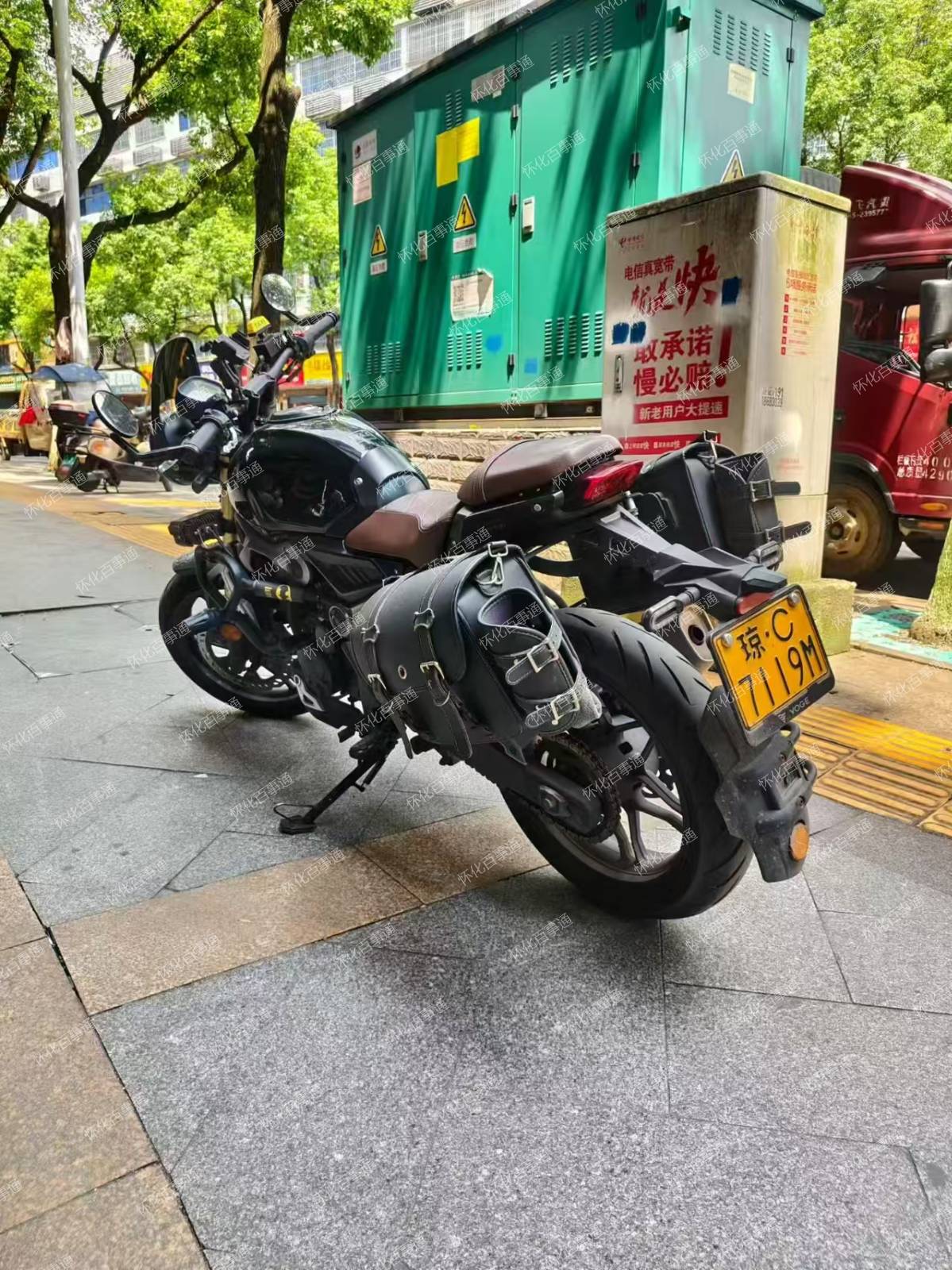 拿下21年无极300AC，改装件多多，前后轮胎才换，链条链盘才换，保养才做，年审保险到明年，没有违章，不过户处理，有行驶证大本