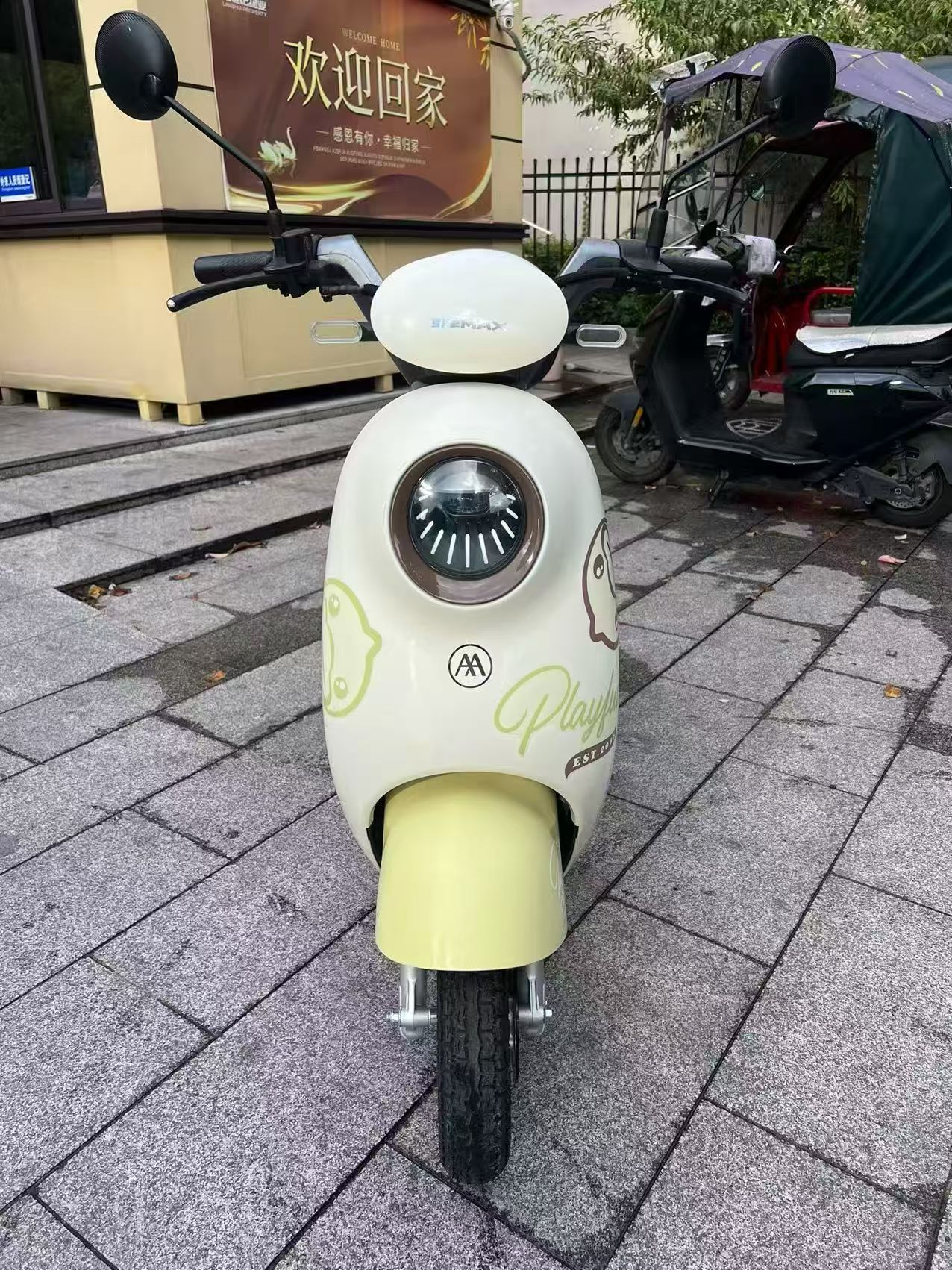 爱玛晴天72伏小龟王，成色完美，带手机app