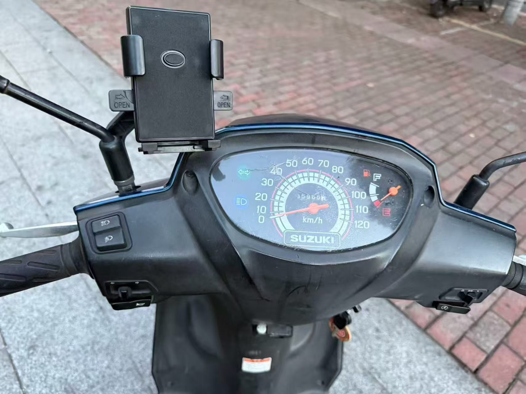 轻骑铃木110型一手车