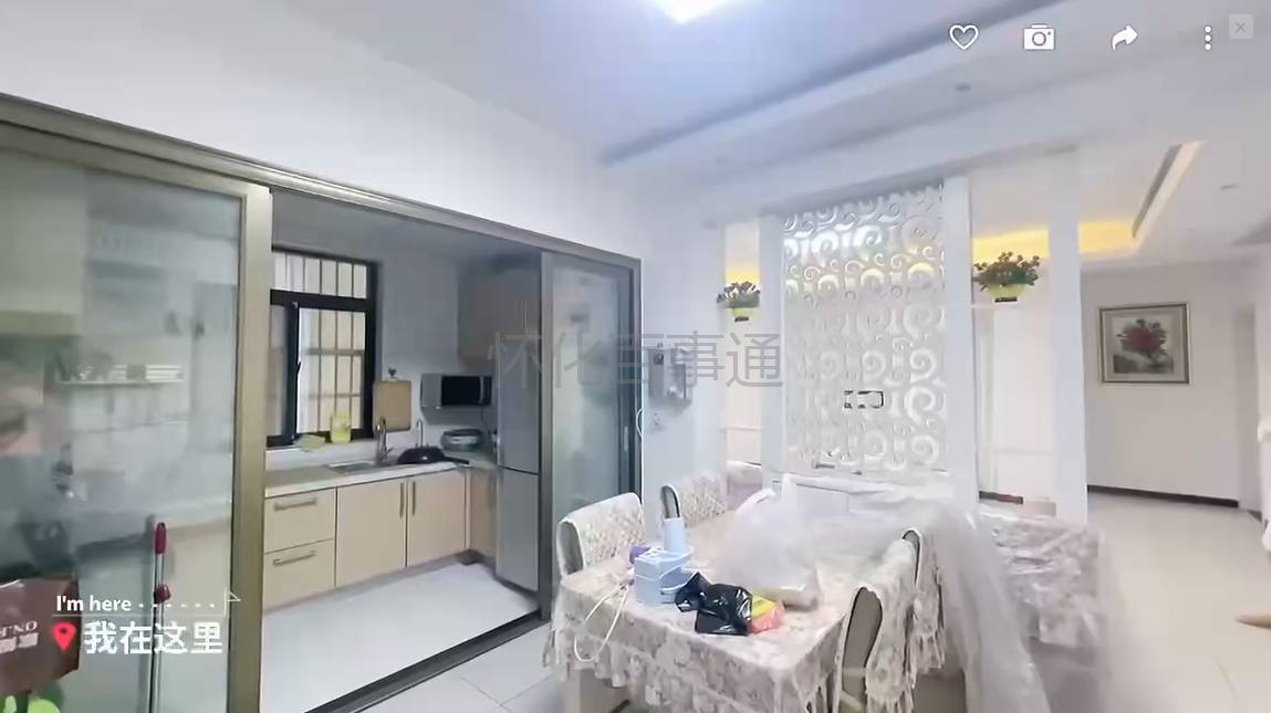 太平桥星光大道电梯房，停车方便采光好家具家电齐全，可拎包入住