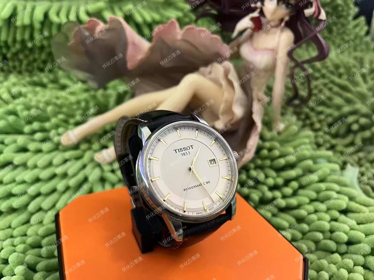 天梭经典系列自动机械男士腕表，41mm表径，新款80机芯，天文台认证，走时精准，动力储备80小时，50米防水