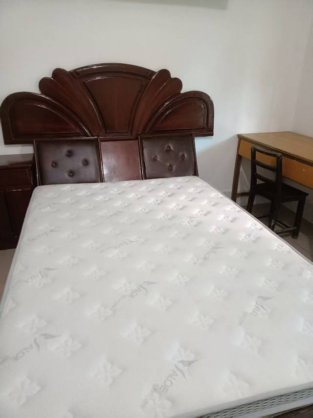 怀化三中校内住房出租