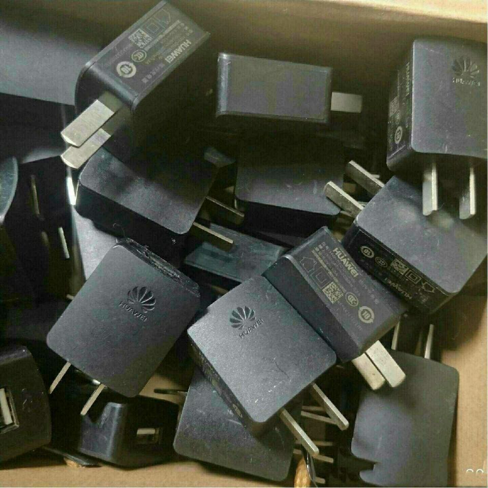 闲置小型充电头（不限品牌）