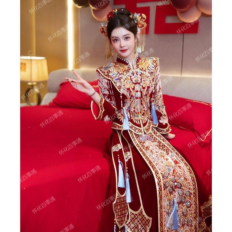 新款丝绒秀禾服