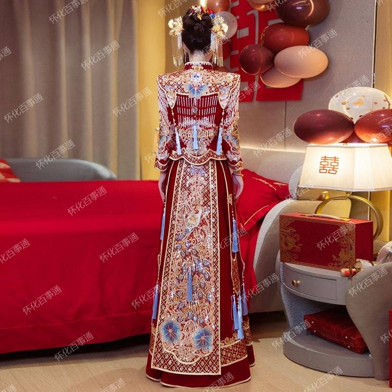 新款丝绒秀禾服