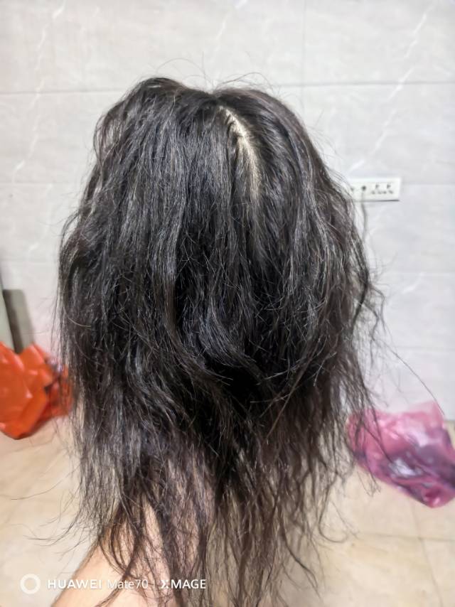 理发用的头模，原价180，100出了（真人头发）（16寸）