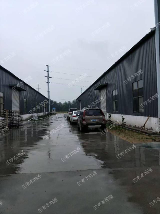 厂房招租道路宽阔，交通便利，场内消防水电设备配套齐全，可整租，可分组