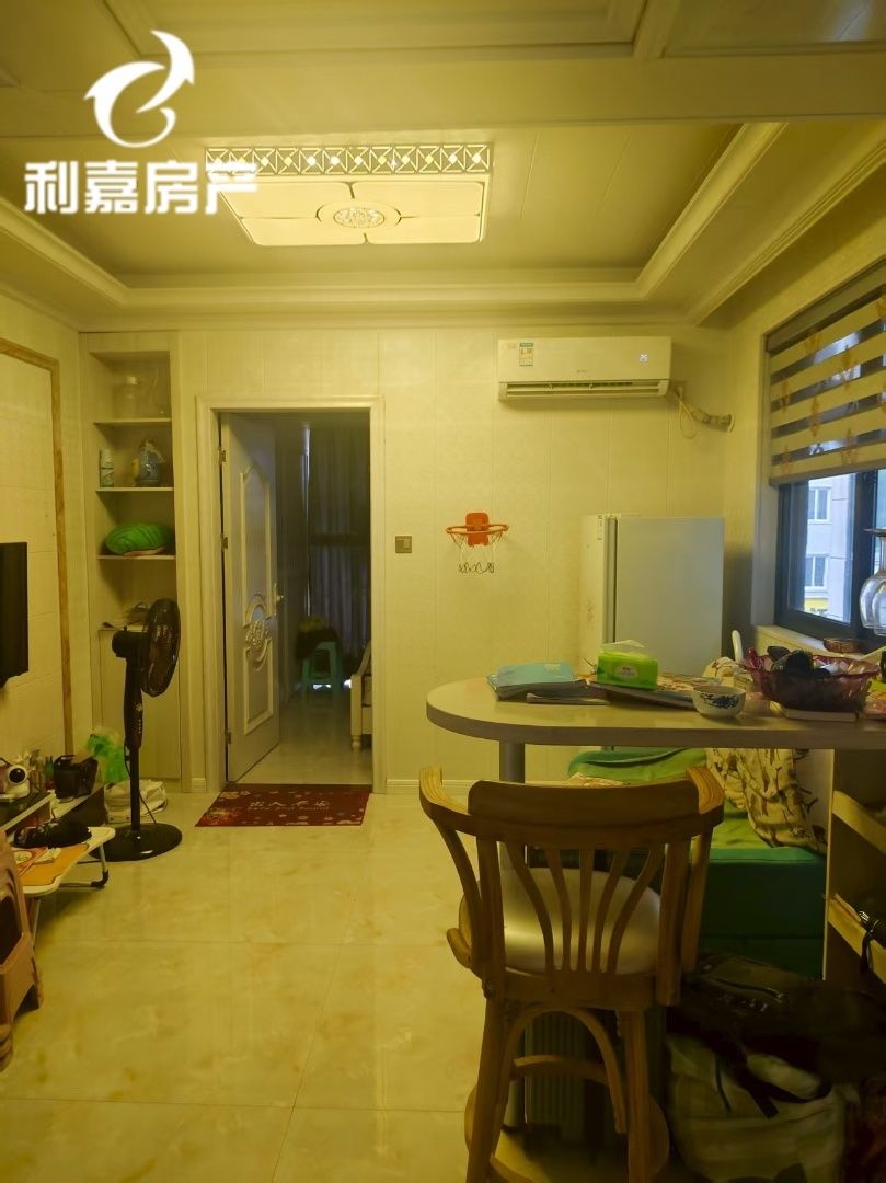 联信财富广场单身公寓出售
