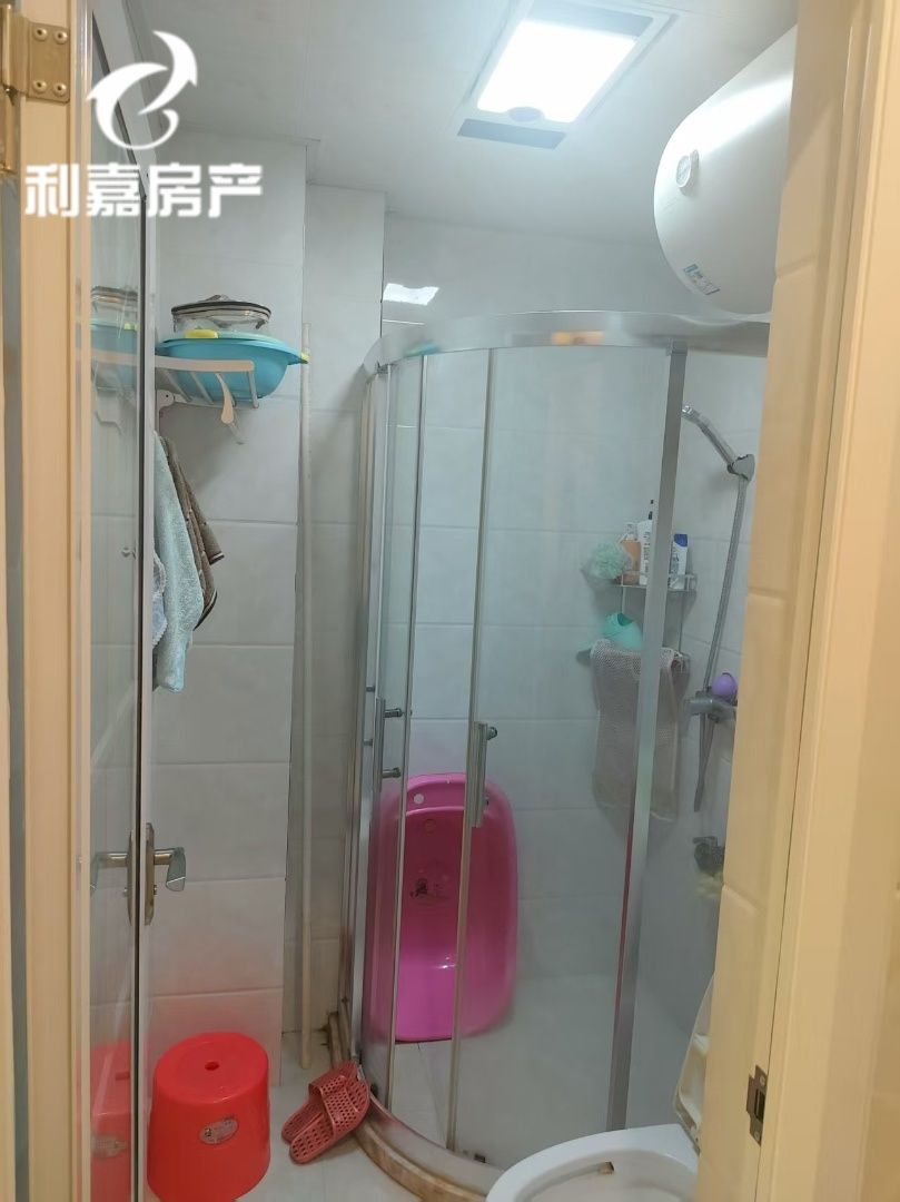 联信财富广场单身公寓出售