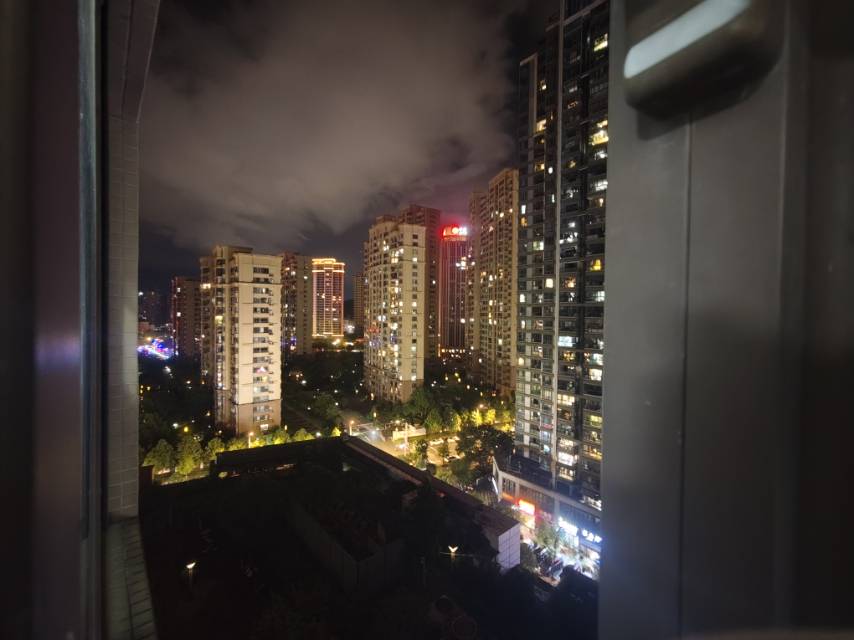 南岸天茂城市广场单身公寓