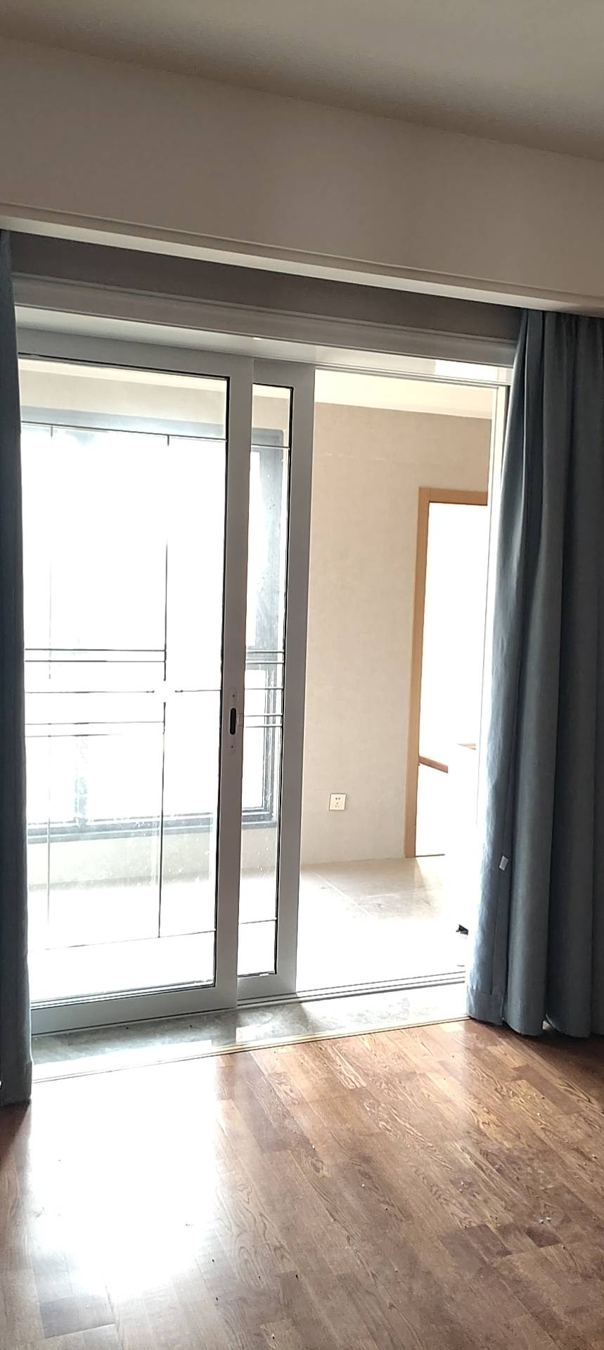 房子装修二手门窗地板灯具