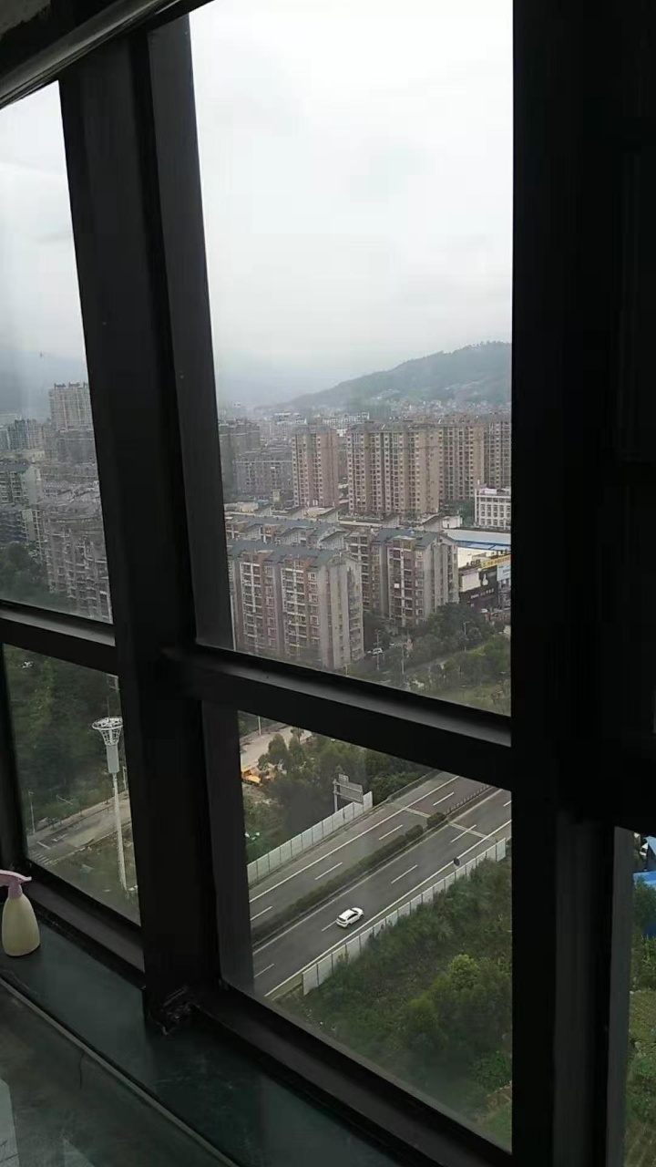 ⭕️爱特公馆   1250 三面采光
