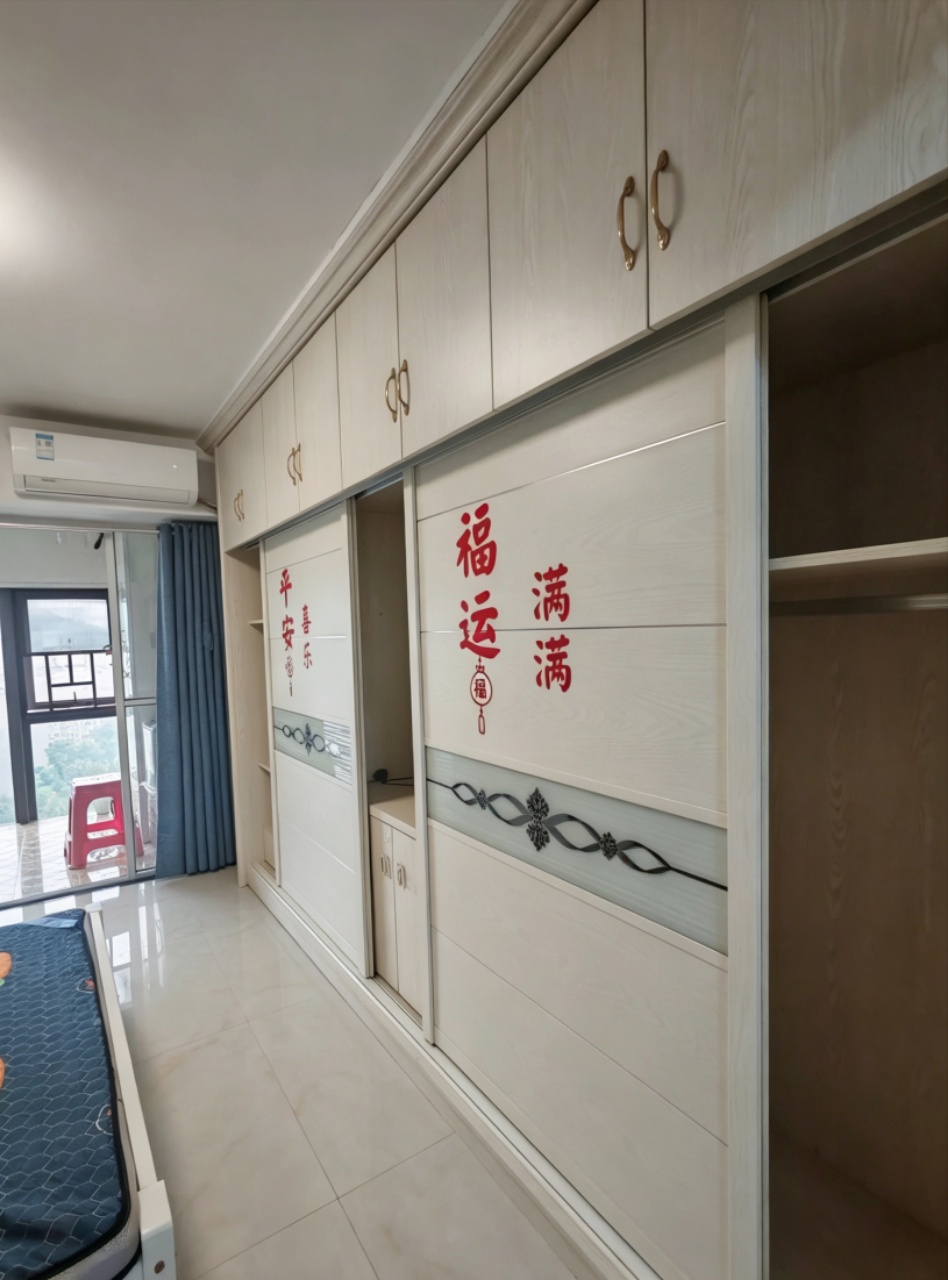 ⭕️万达附近 中融首府 单身公寓 1400包物业包宽带