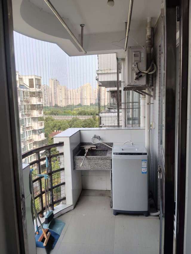 豪景花园2室出租