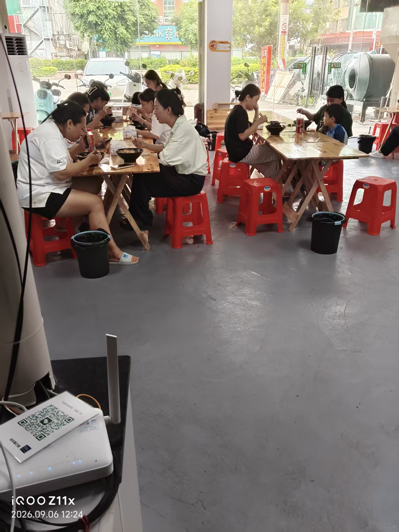 蒋记柳州螺蛳粉 酸辣鲜香超正宗 满满一碗超过瘾