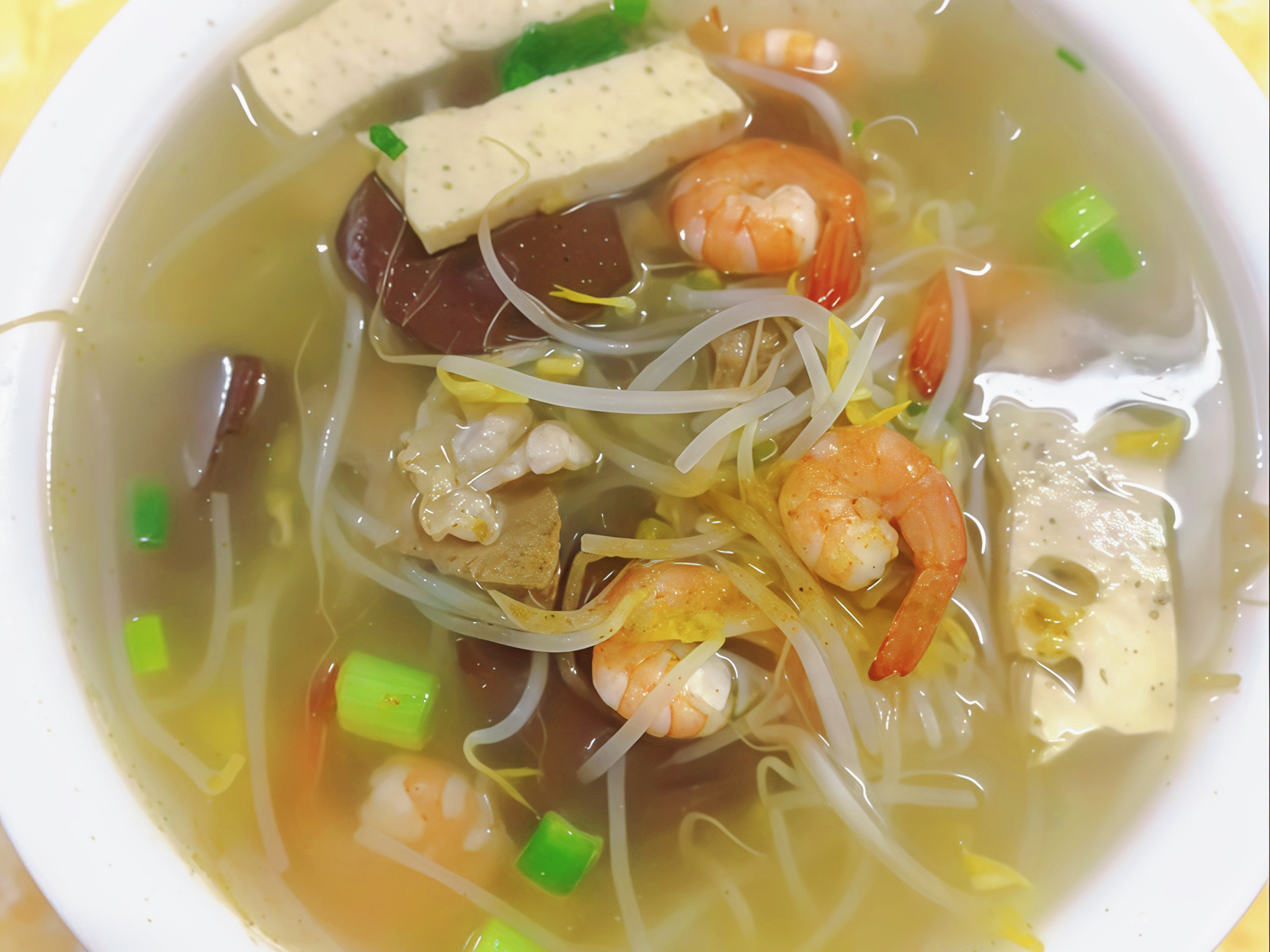 黄冈水关头肠粉 百吃不厌人人夸 满满食材煮出老街烟火气