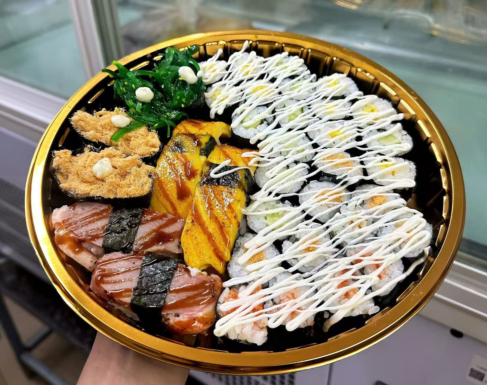 麦子两元寿司🍣｜宝藏平价寿司，新鲜现做，好吃又出片！