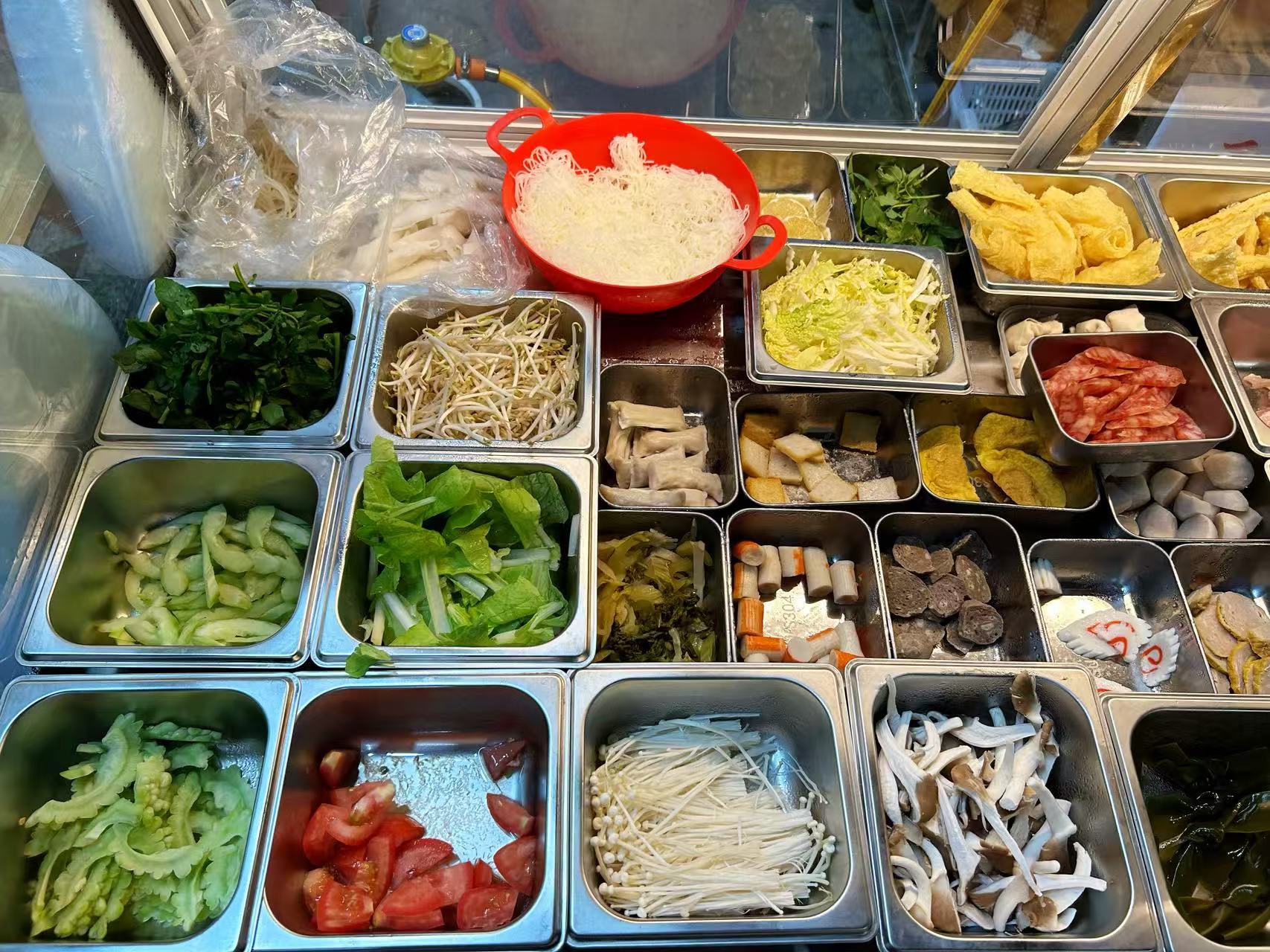 钱东桥头砂锅店 现煮锅气十足 深夜一口热乎超治愈