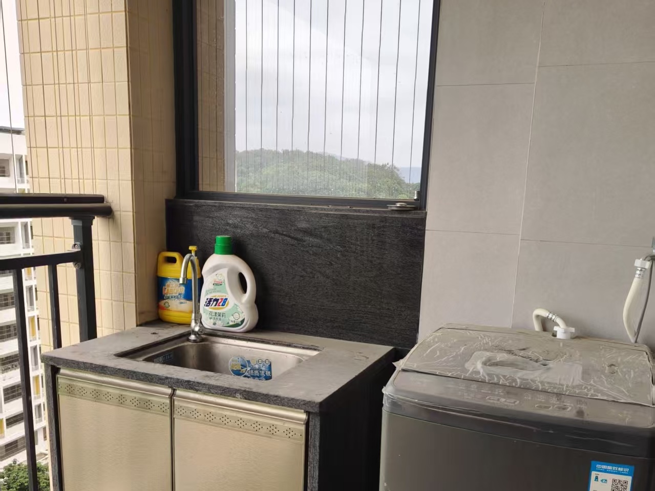 【出租】逸景华府中高层套房 家电齐全户型好 拎包入住没烦恼