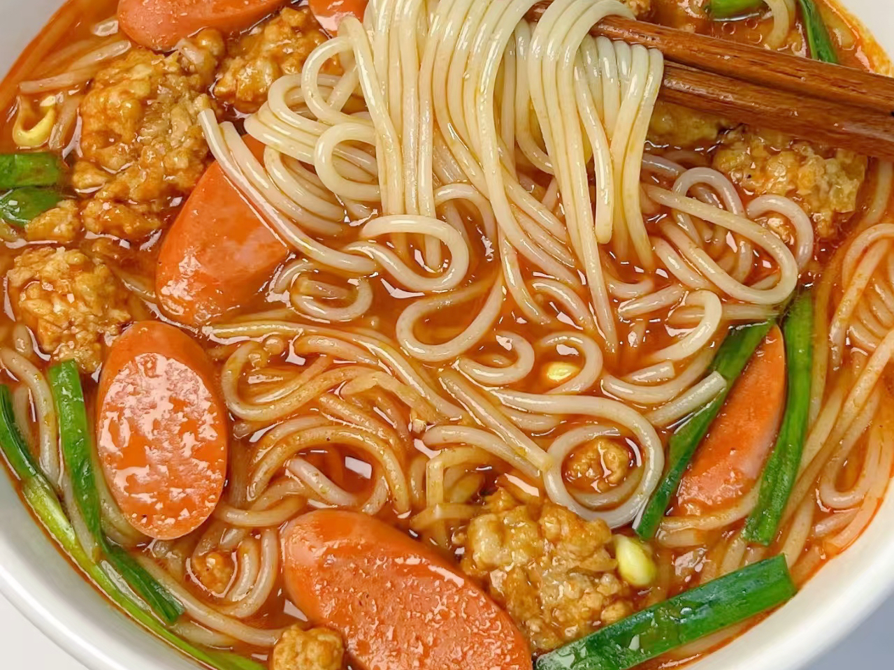 钱东正宗陕西凉皮 地道西北风味小吃 美味平价份量足