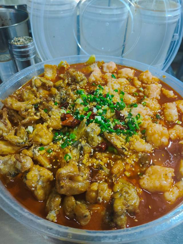 阿辉酸菜鱼 干锅烤鱼毛血旺 聚餐硬菜安排上