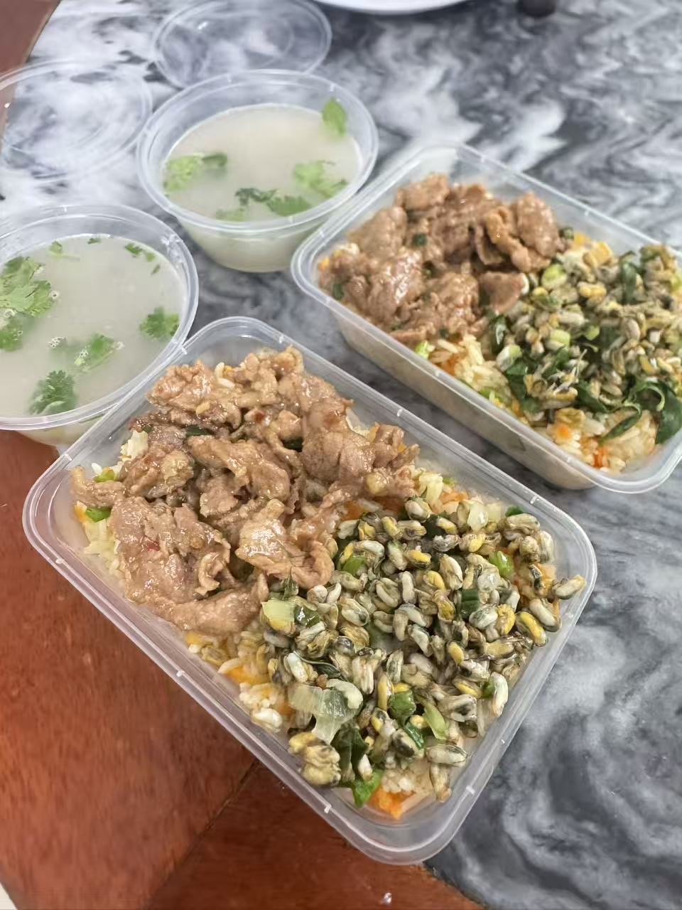 寻觅老味道！老菜场街薄壳米饭美味回归~
