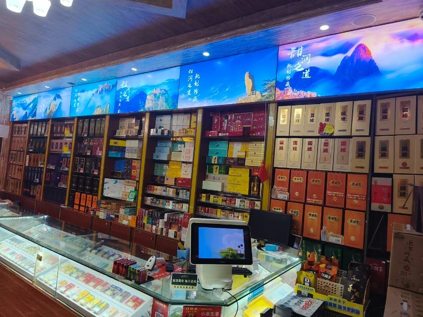 金宝美食街，营业中10几年的旺铺转让