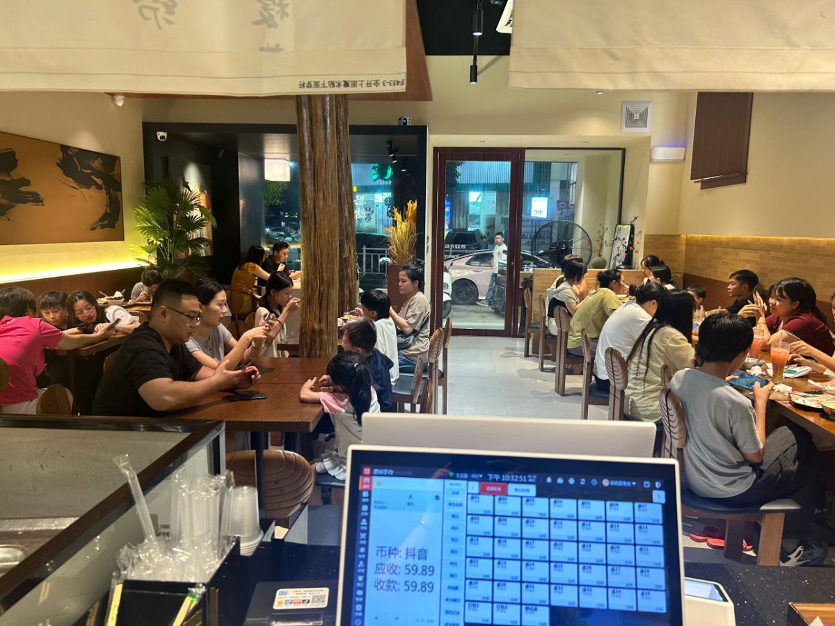 【店面转让】御景城二期,店内设备齐全,包括技术