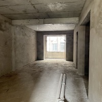 私房出售，建筑面积约120㎡，离中百，三...