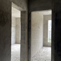 私房出售，建筑面积约120㎡，离中百，三...
