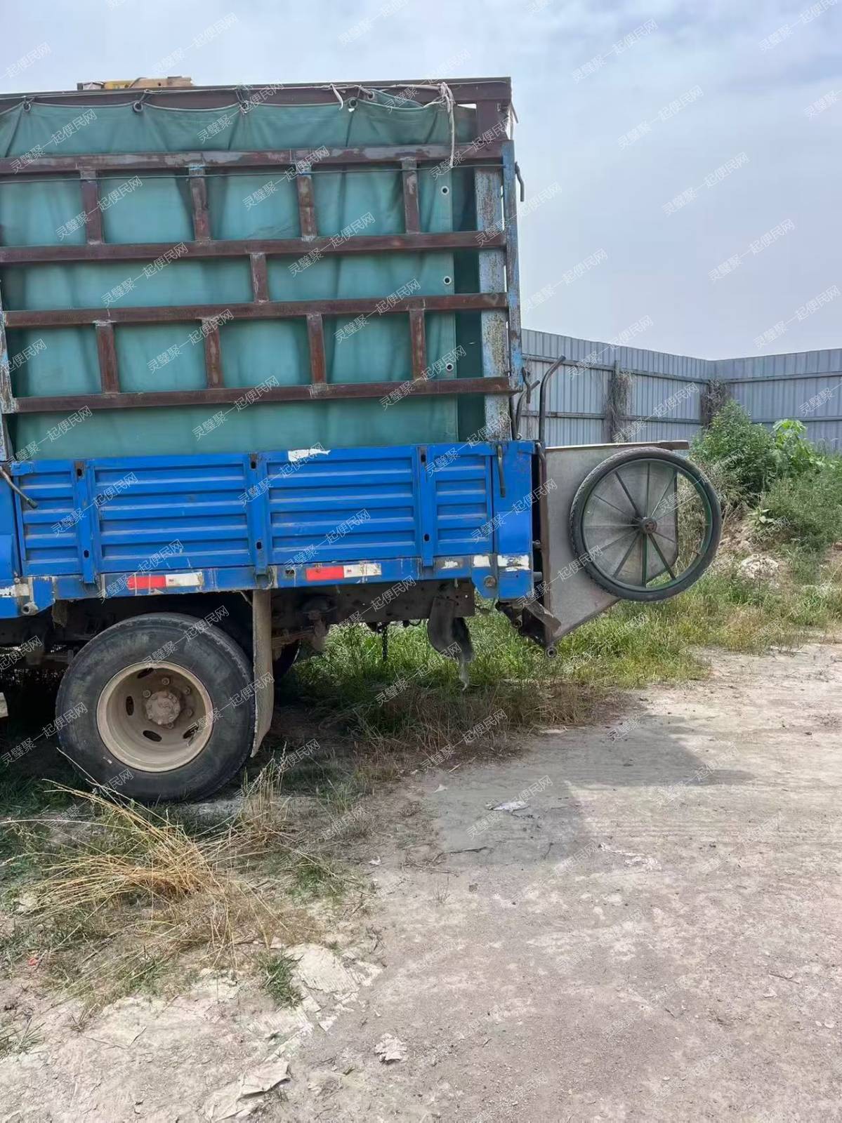 出售一辆拉粮食车