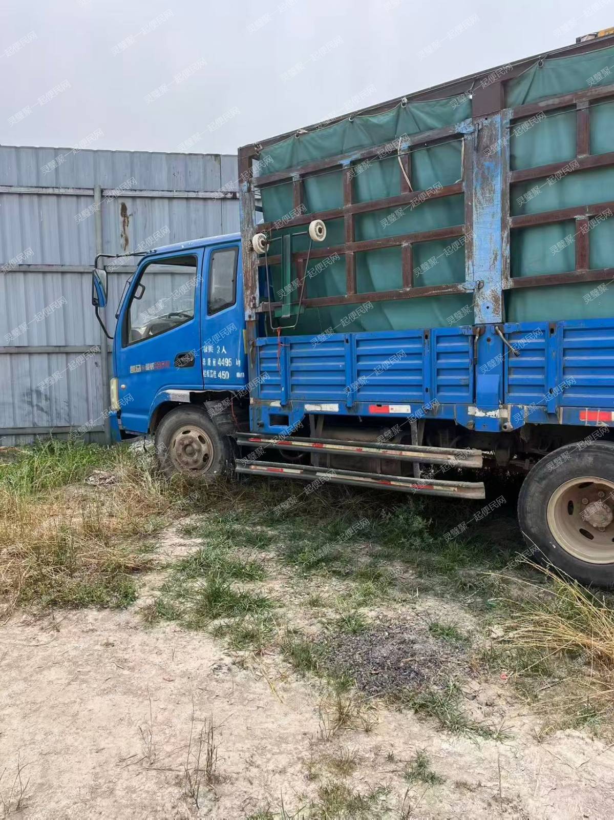 出售一辆拉粮食车