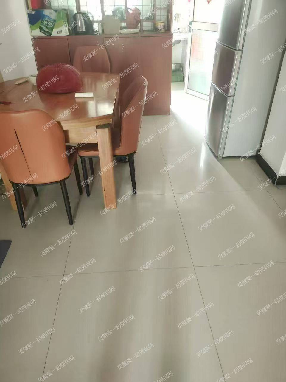 君临天下一楼90平方房屋出租
