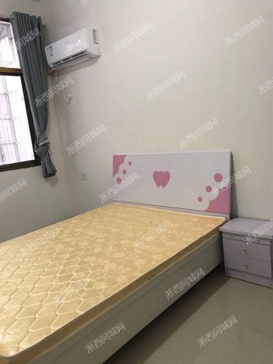 钟观社区（县医院附近）精品3室2厅出租 （已装修）