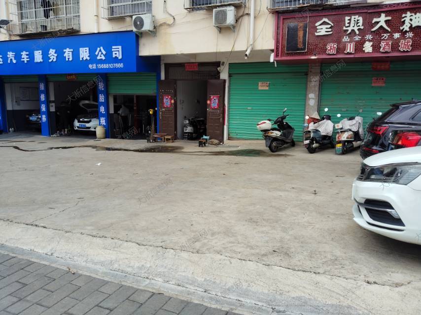 出租：南阳农业职业学院对面路口，红旗路向西100米，六楼三室一厅出租