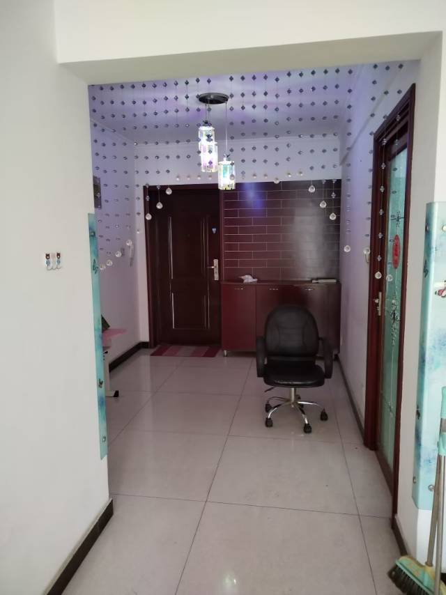 一年起租，短租勿扰