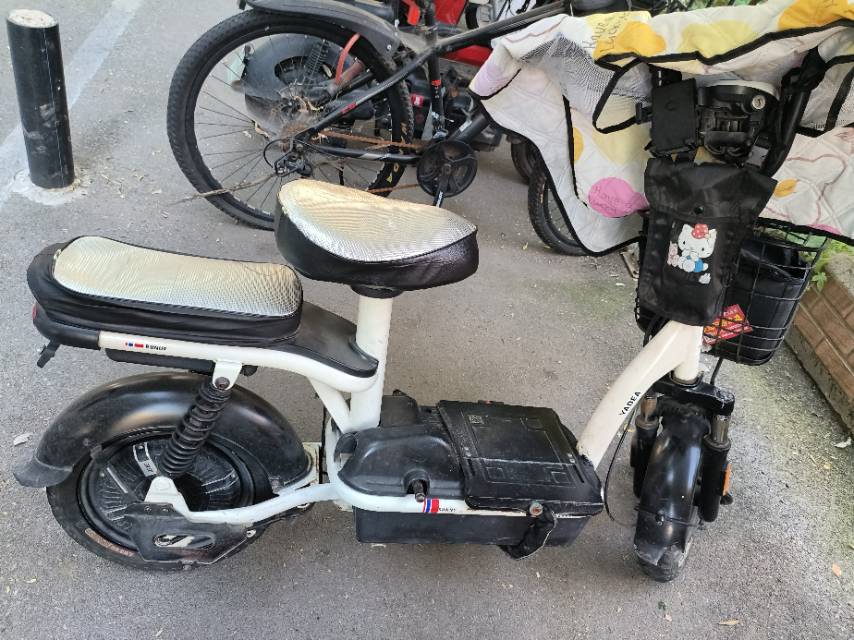 雅迪电动车