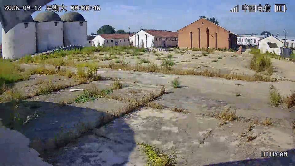王官营碾唐线路旁大院出租