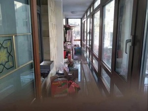 15237 御景华城 2楼100平精装 带家具家电带花园 145万