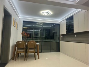 16095天泉小区2楼116平精装未住送品牌家具57.8万