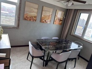 出售紫东佳苑顶复式送阳台6室4厅4卫220㎡ 售价105万