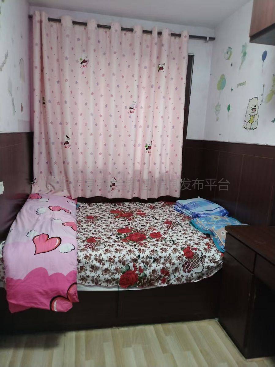 回老家急售住房