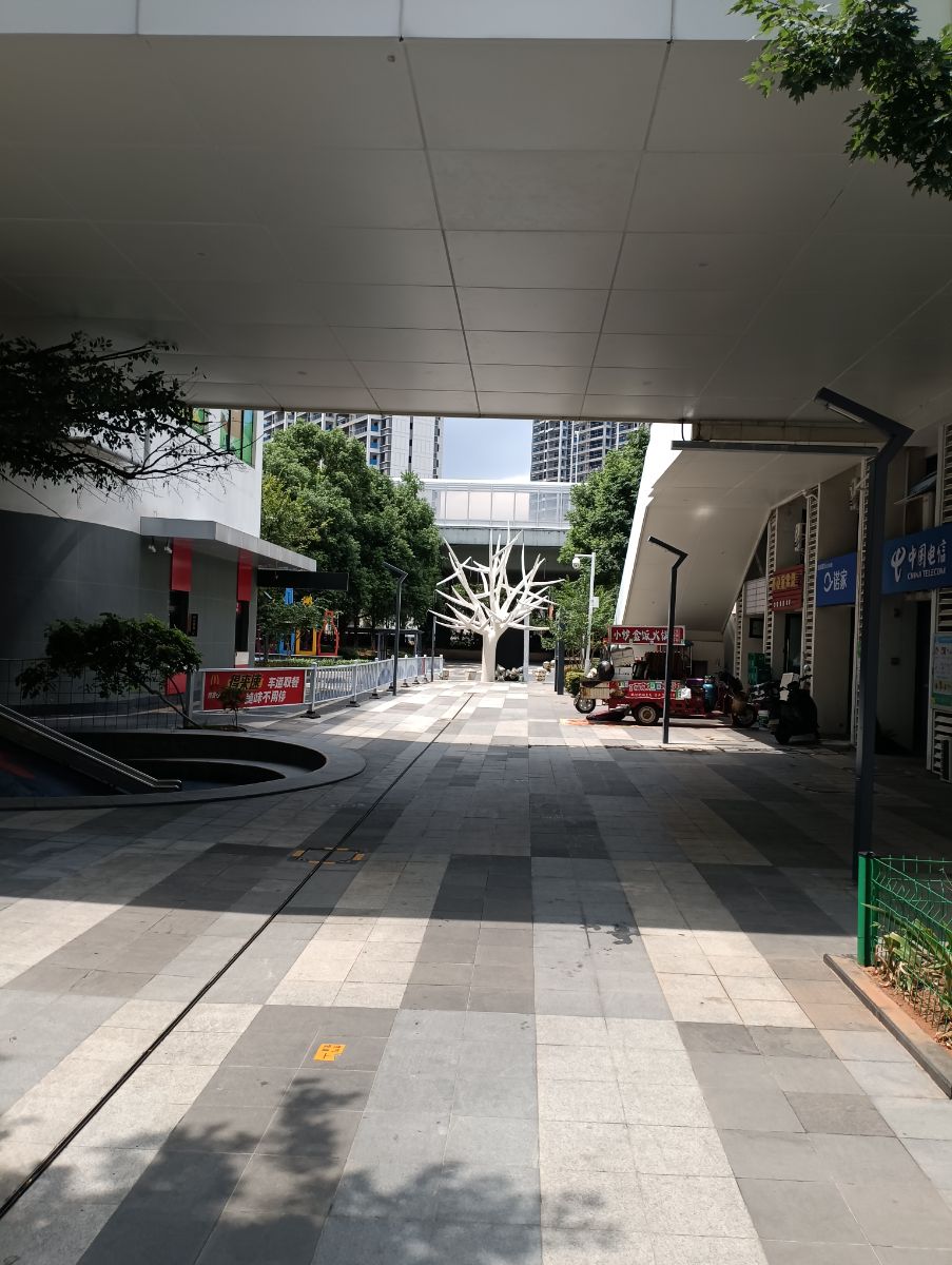 金色港湾mimi空间门面出租