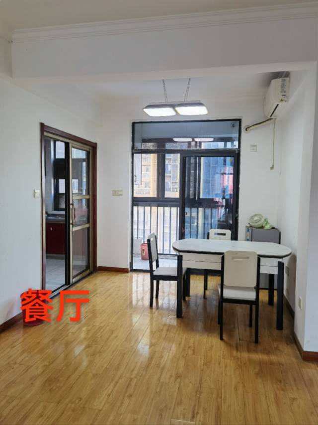 万家湖路枫桦苇岸单间出租