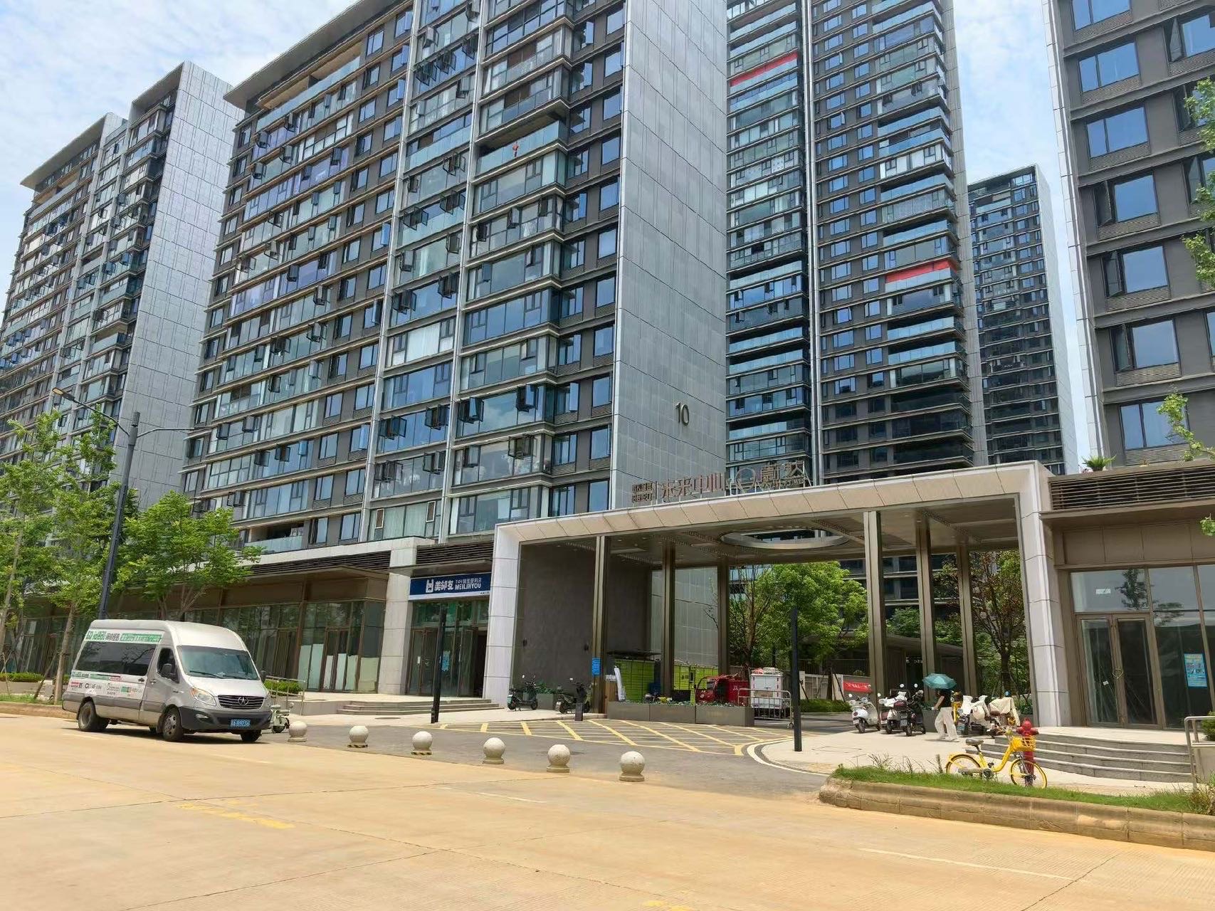 招商未来中心蔚然地块商铺出租