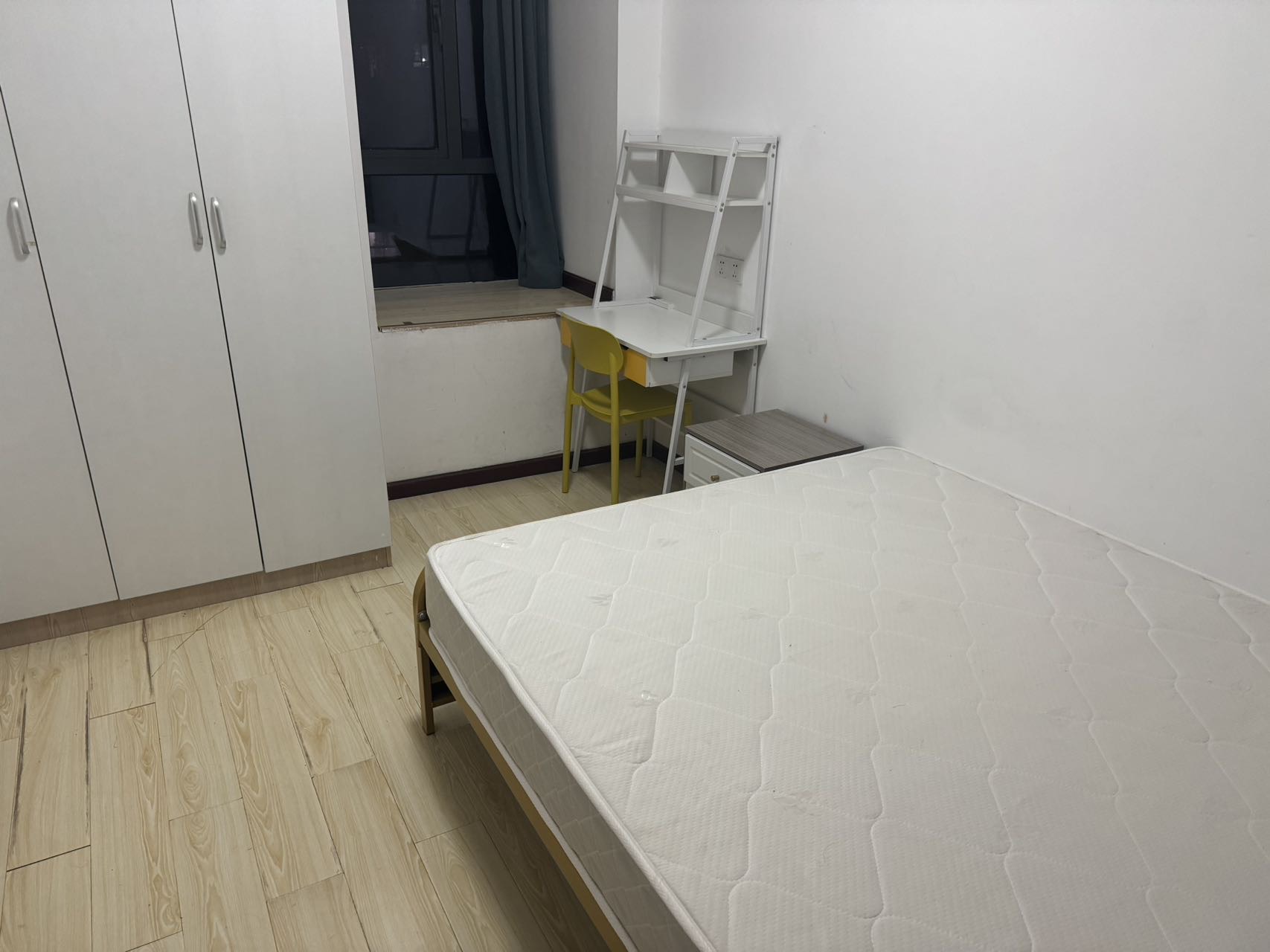 七里庙地铁口单间